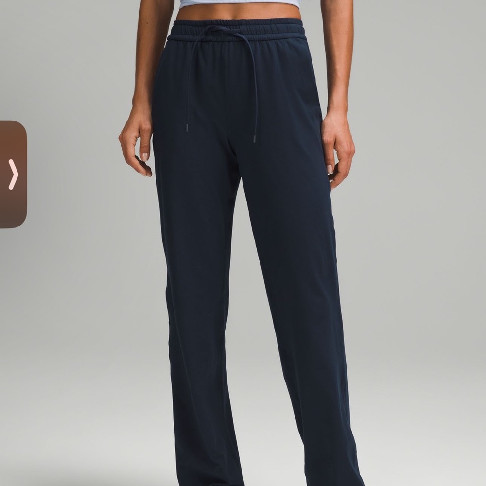 NWT Lululemon Soft Jersey Straight Leg Mid Rise Pant